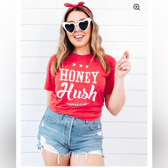 Honey‎ Hush | Women's T-Shirt | Ruby’s Rubbish| Size Small - Picture 2 of 12